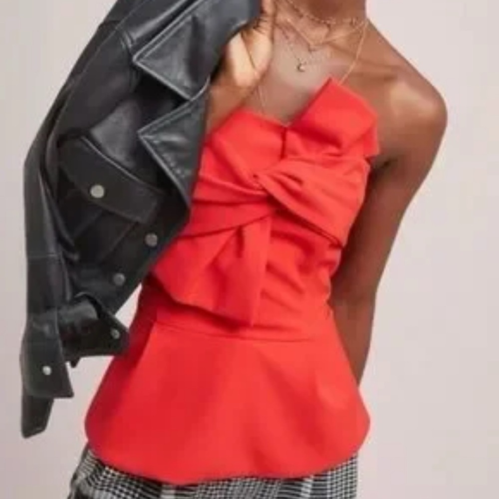 ADELYN RAE ANTHROPOLOGIE RED STRAPLESS PEPLUM HEM BOW DETAIL SHIRT WOMENS SMALL